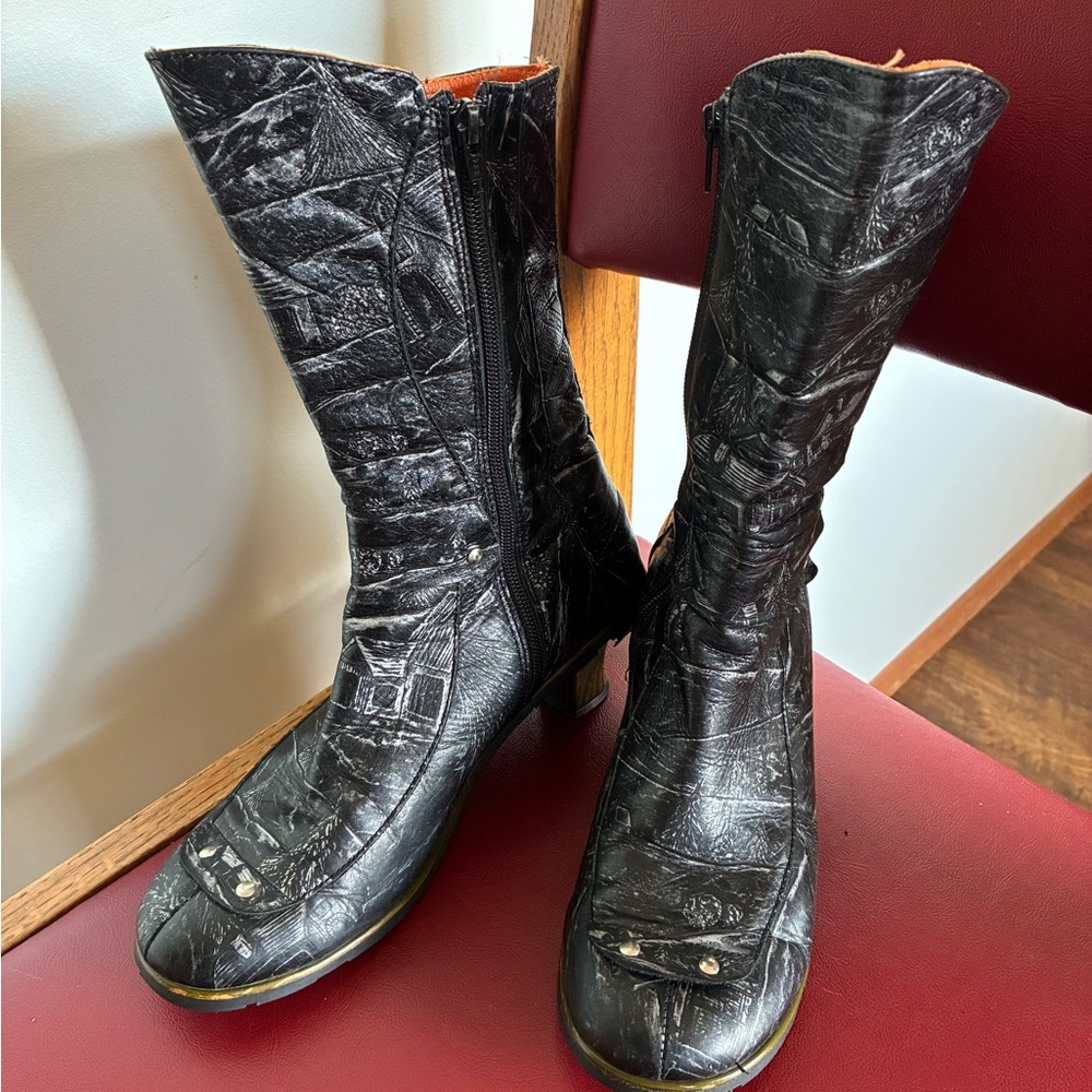 Black Leather Women's Boots